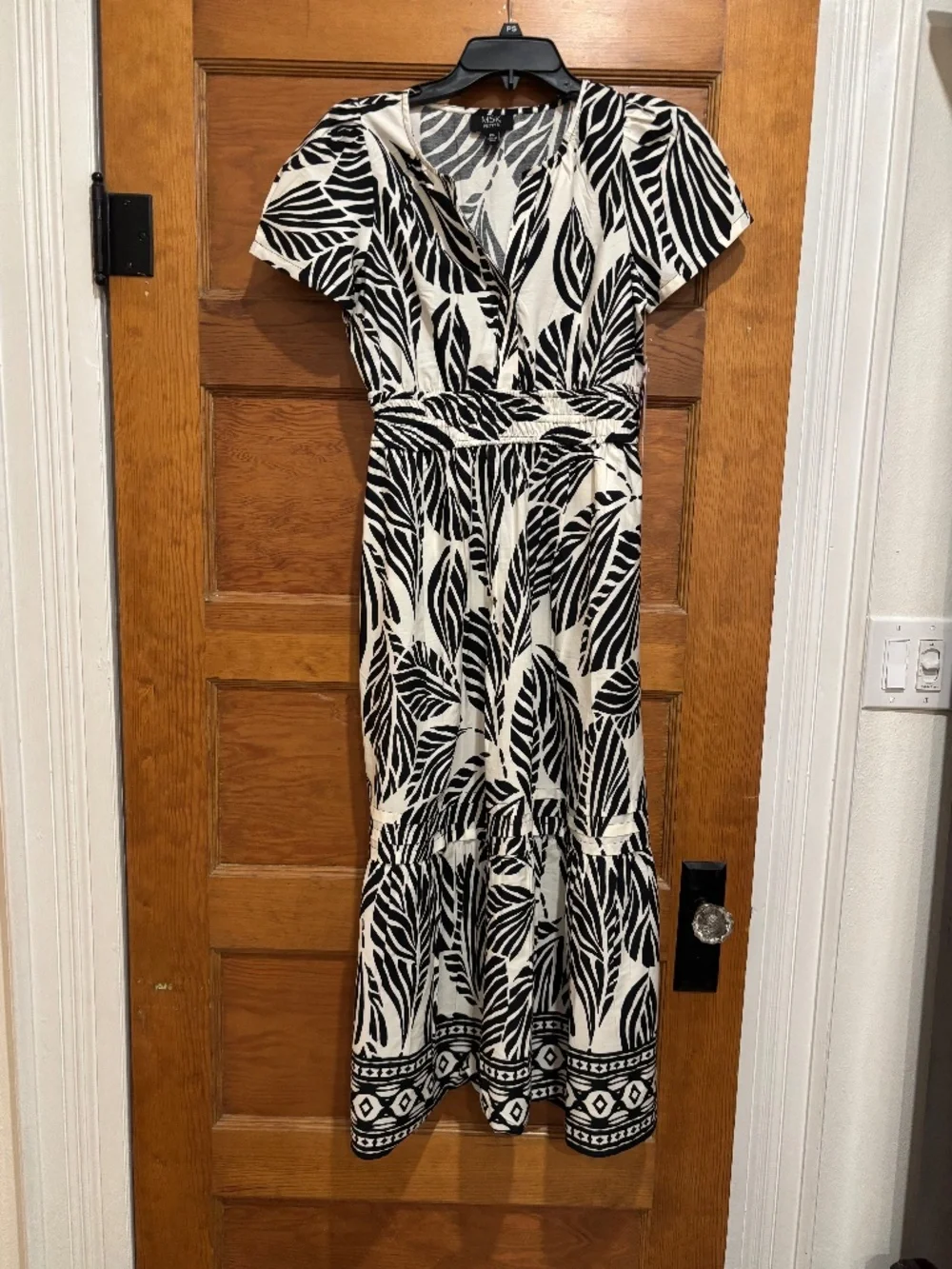 WOMENS MSK BLACK AND WHITE BLOCK PRINTED STYLE DRESS SIZE PS